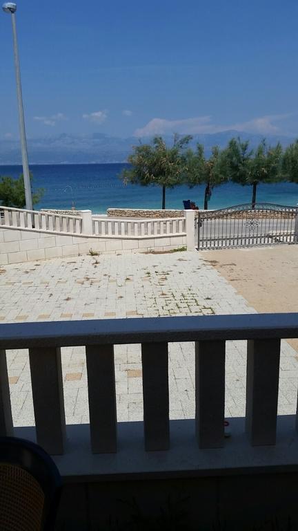 Apartment Brac Sutivan Chambre photo
